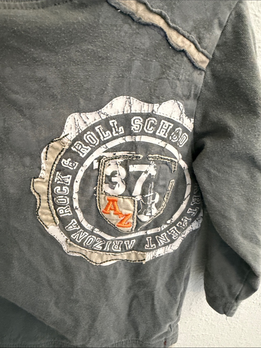 Arizona Jean Company Boys Army Green  Long-Sleeve Graphic Tee with Tan Accents - Picture 2 of 3